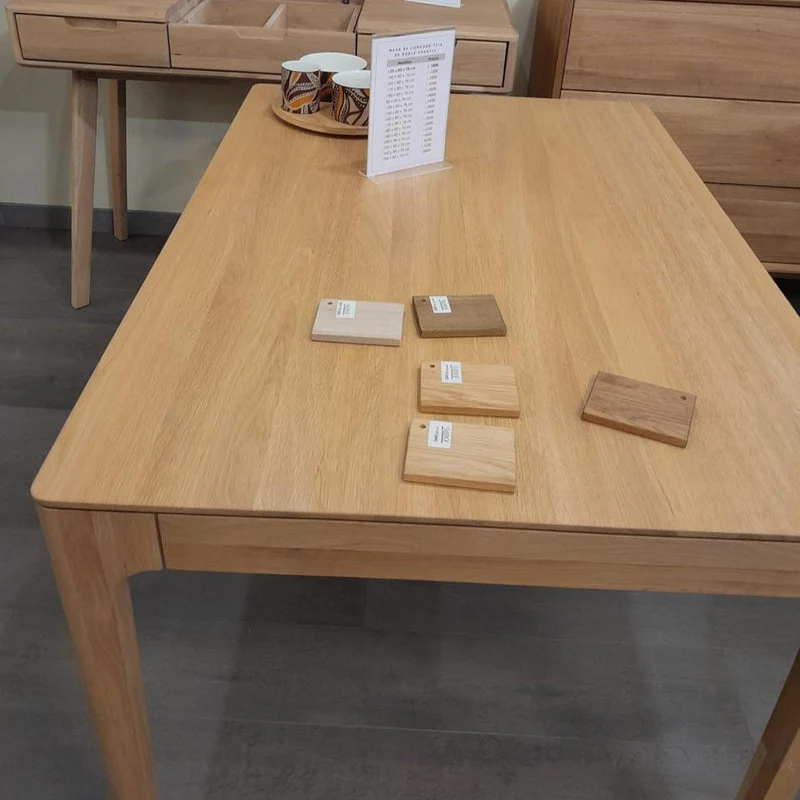 Table de salle à manger à rallonges en chêne massif CREATIV | VESKOR