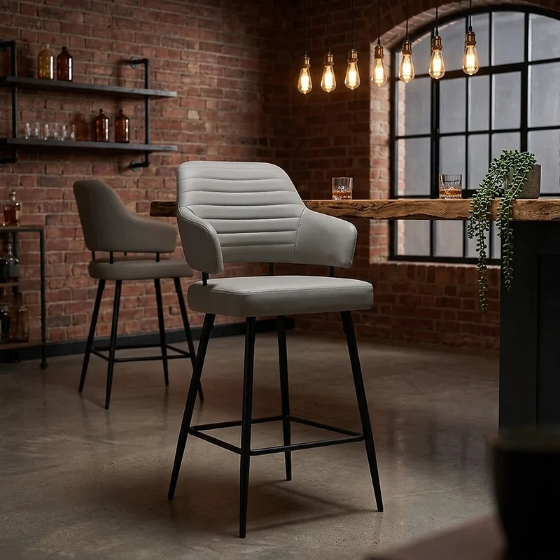 Tabouret Faux Cuir Noir - Hampton Gris Clair